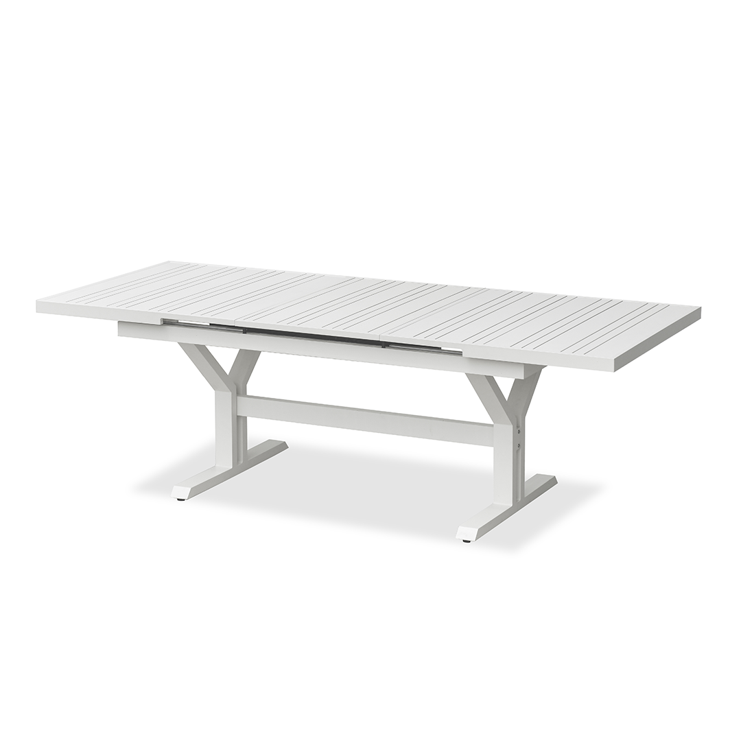 Outdoor Extendable Dining Table