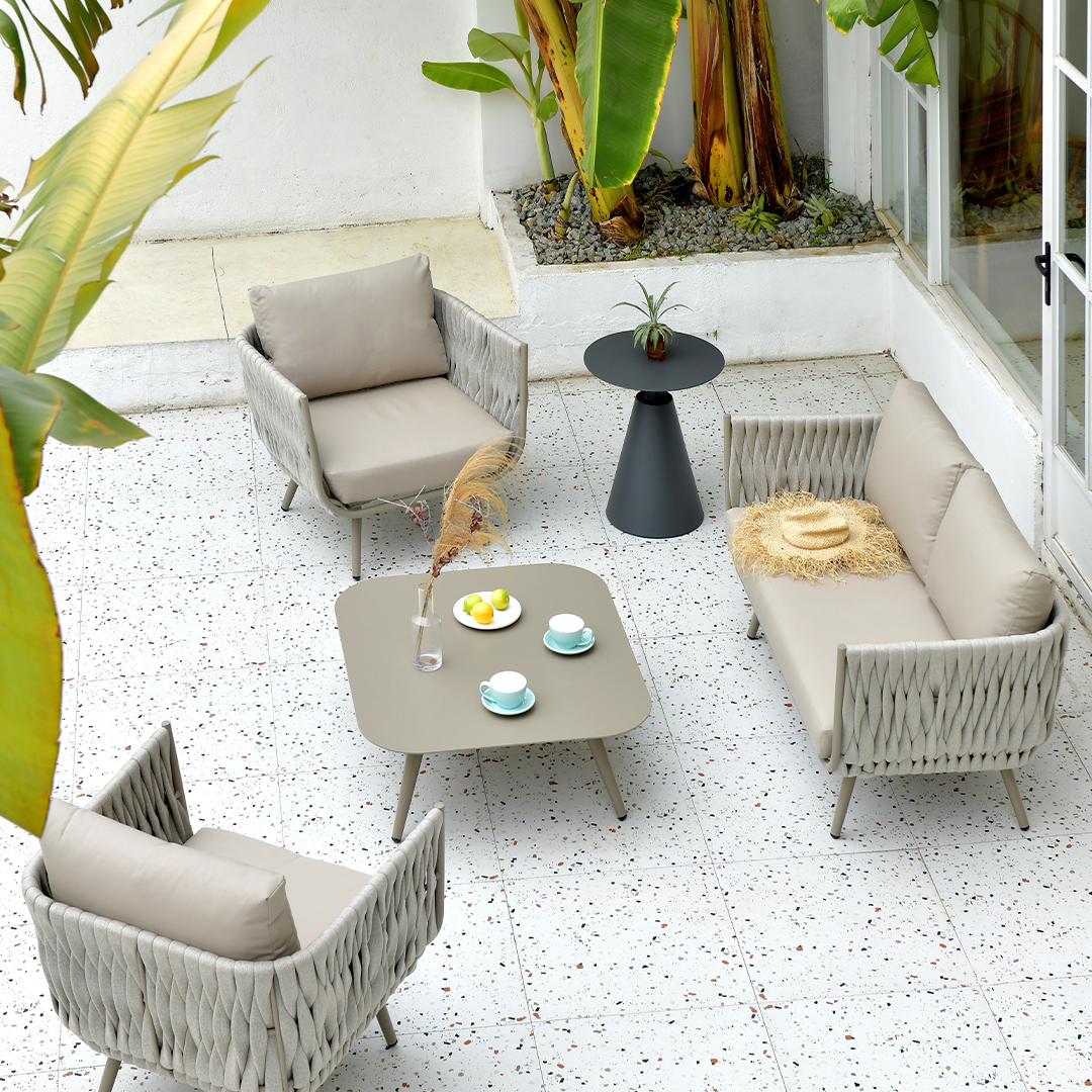 Outdoor Centre Table