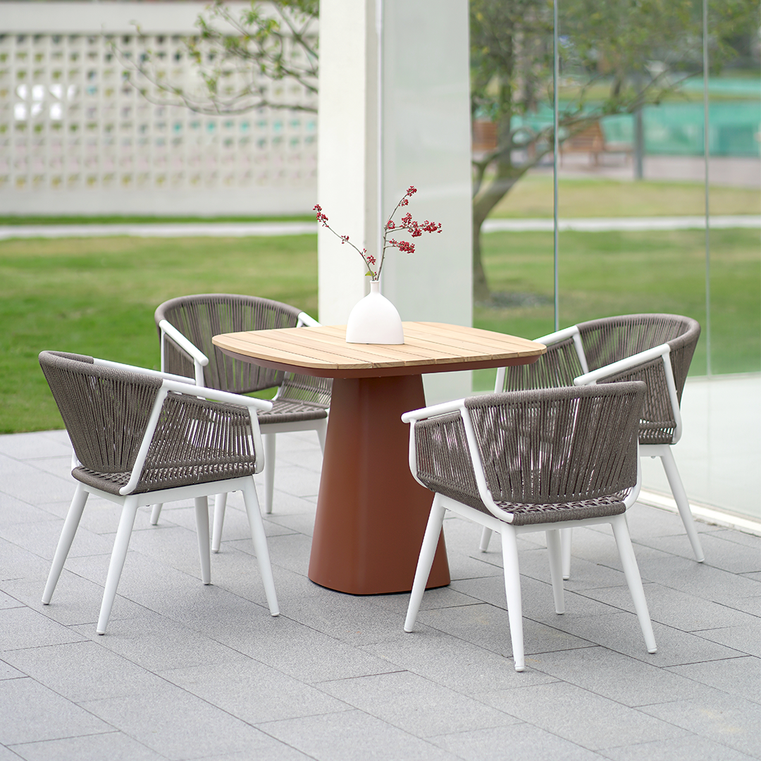 Outdoor Dining Table