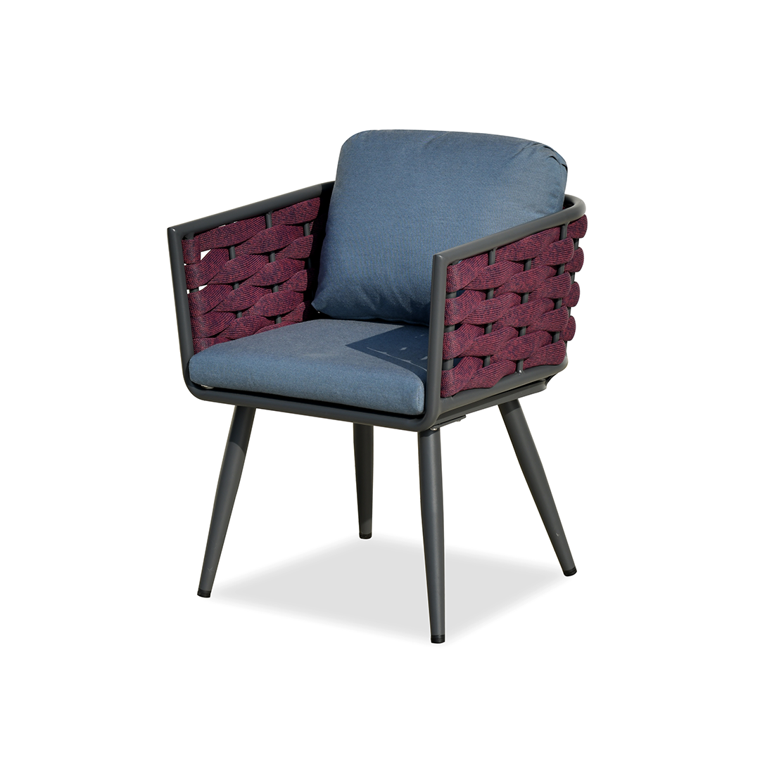 Outdoor Lounge Chair