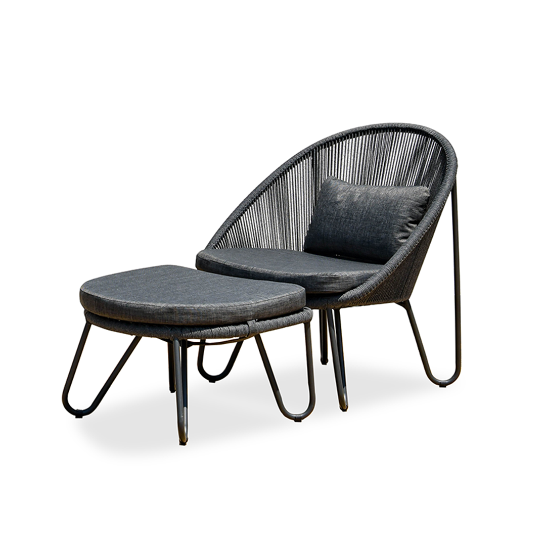 Outdoor Lounge Chair