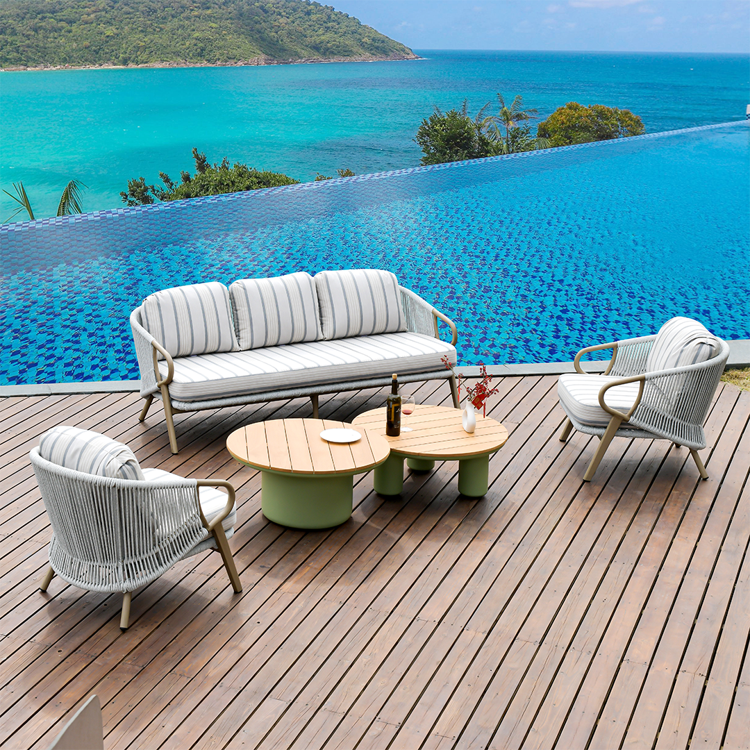 Outdoor Centre Table