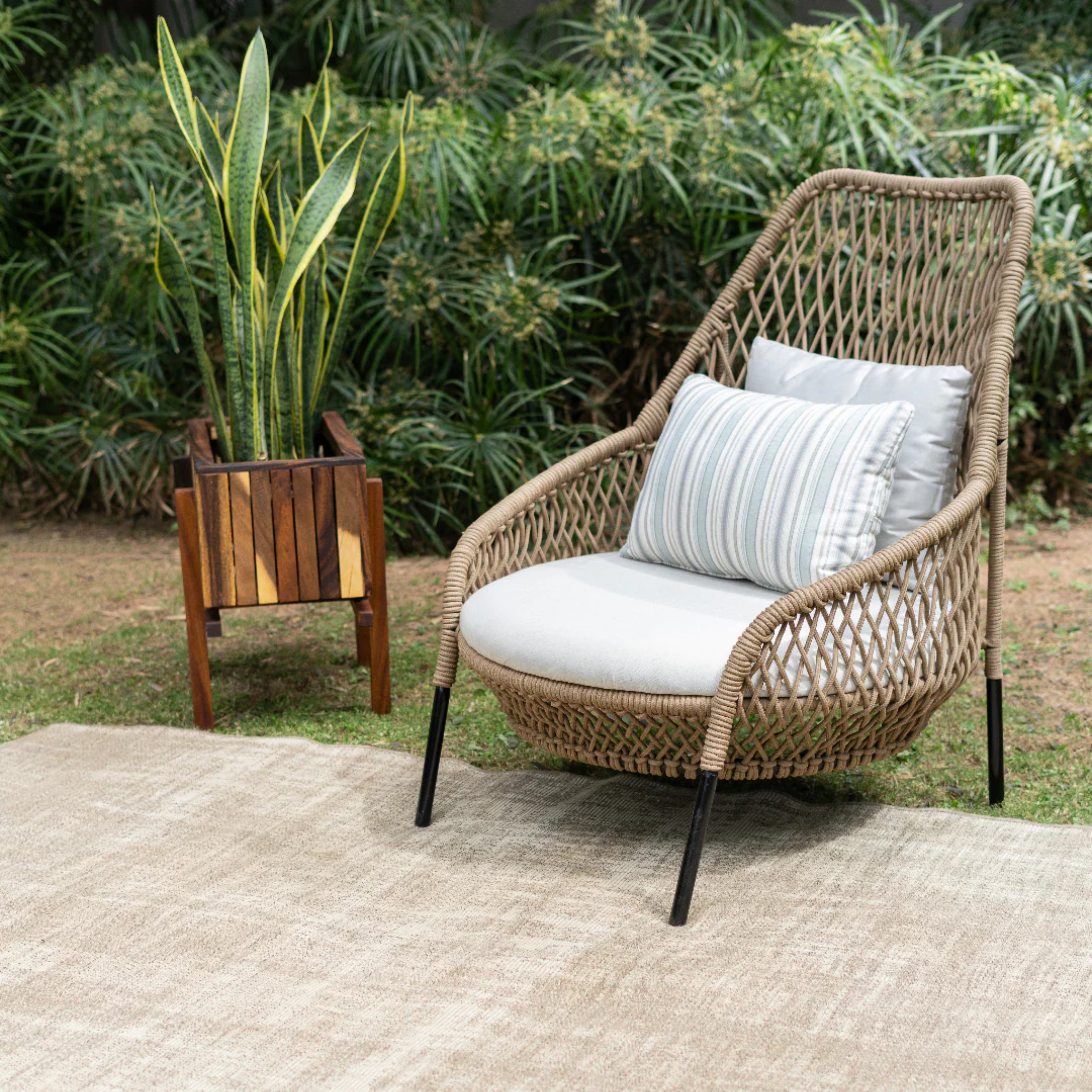 High backrest Single seater